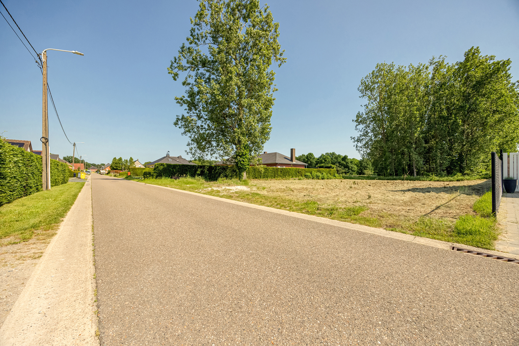 Royaal perceel met zuidoriëntatie, en uniek bouwpotentieel - foto 5