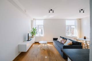 Op zoek naar een instapklaar appartement in het hart van Antwerpen? Dit mooi gerenoveerde 1-slaapkamer appartement is ideaal gelegen vlakbij...