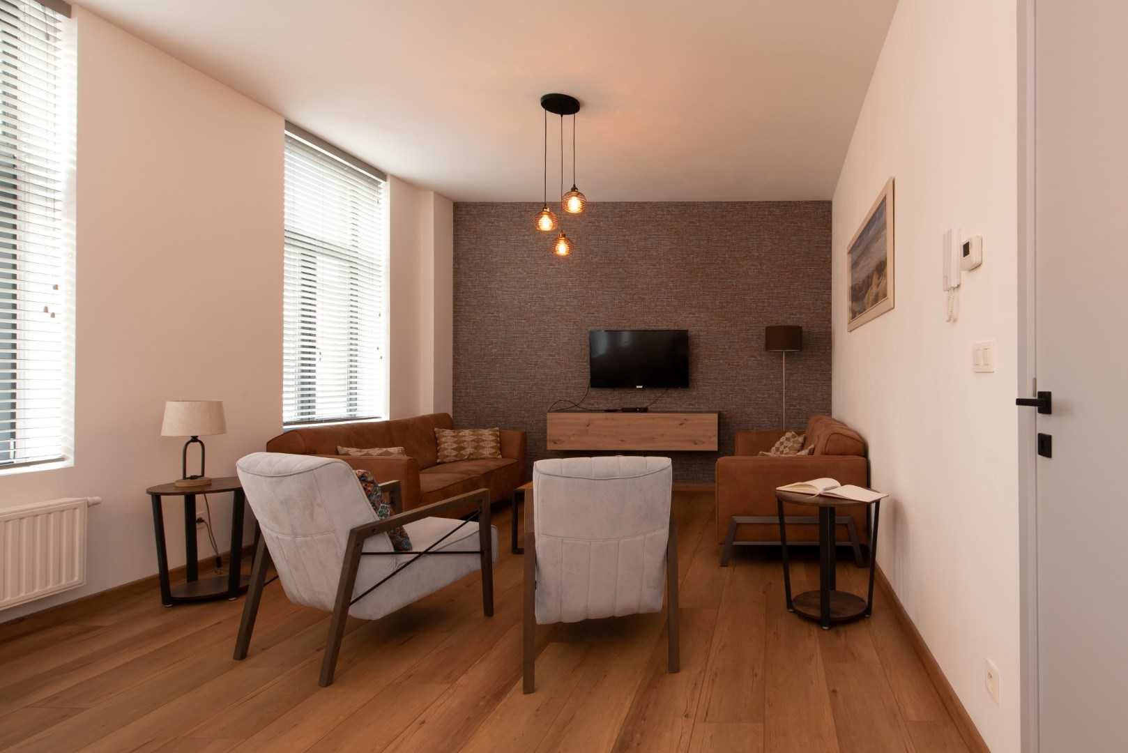 Spacious, furnished duplex with 3 bedrooms in the heart of Nieuwpoort - photo 3