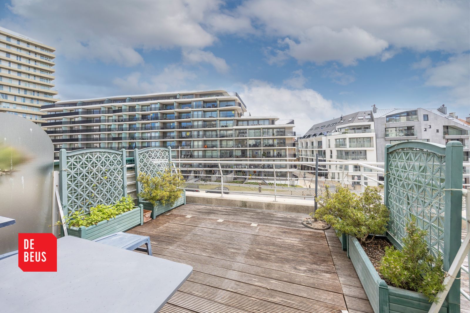 Penthouse duplex met 3 slpk en 3 terrassen pal aan zee, met zwembad in residentie ! - foto 1