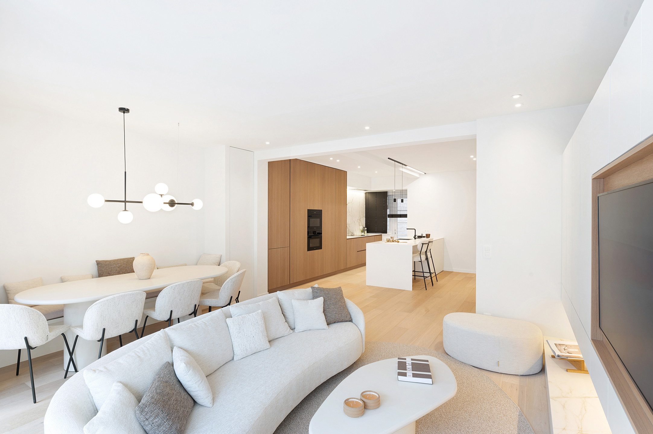 Luxueus gerenoveerd appartement met zicht op Van Bunnenplein - foto 4