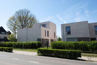 In het groene hart van s Gravenwezel bevindt zich het exclusieve nieuwbouwproject s-Gravensicht, waar modern wooncomfort en rust...