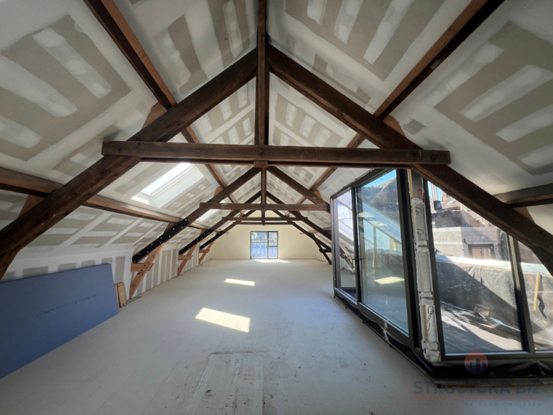 Commercial for sale in Molenbeek-Saint-Jean - photo 4