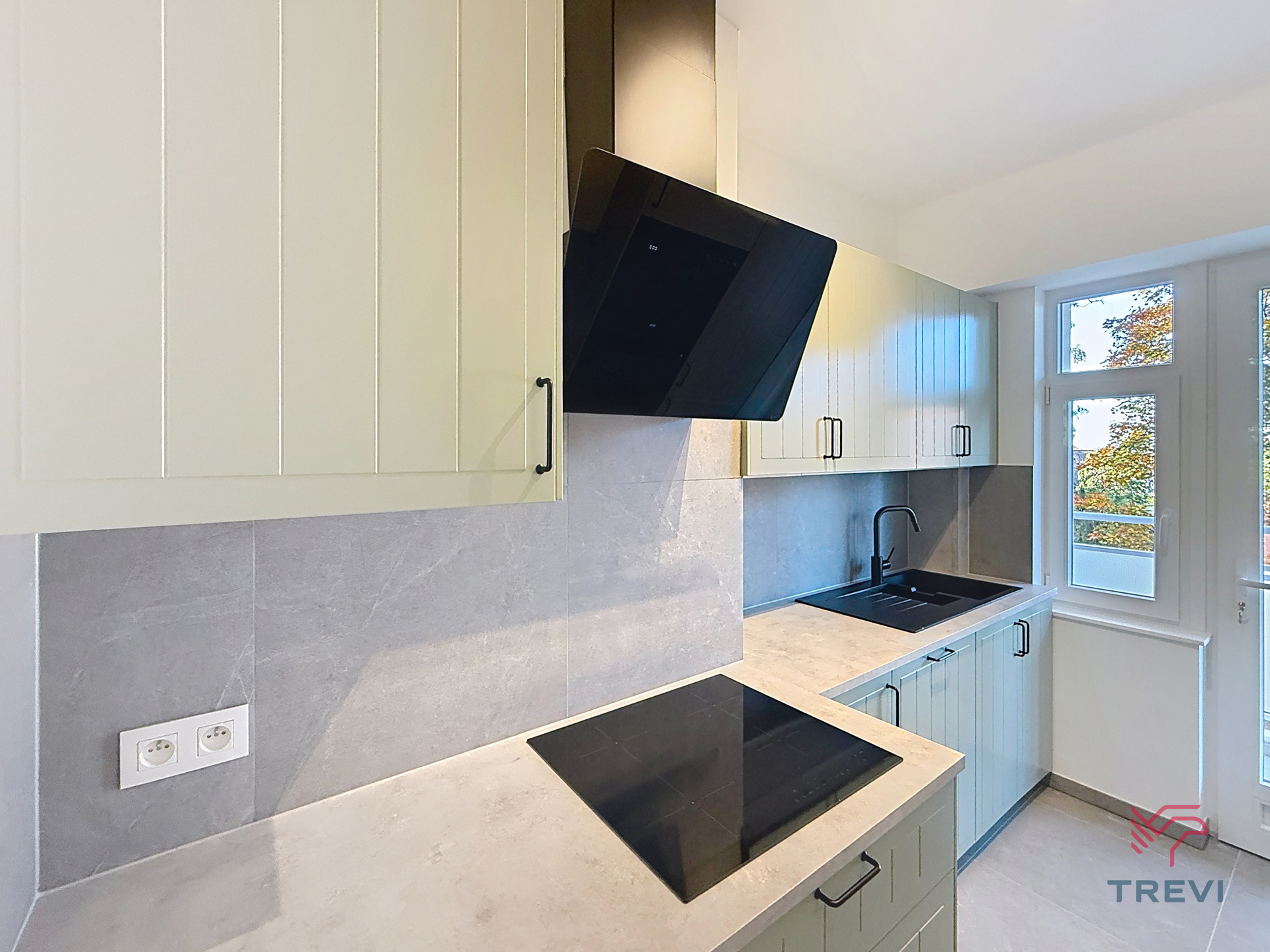 Gerenoveerd appartement met 2 slaapkamers! - foto 5