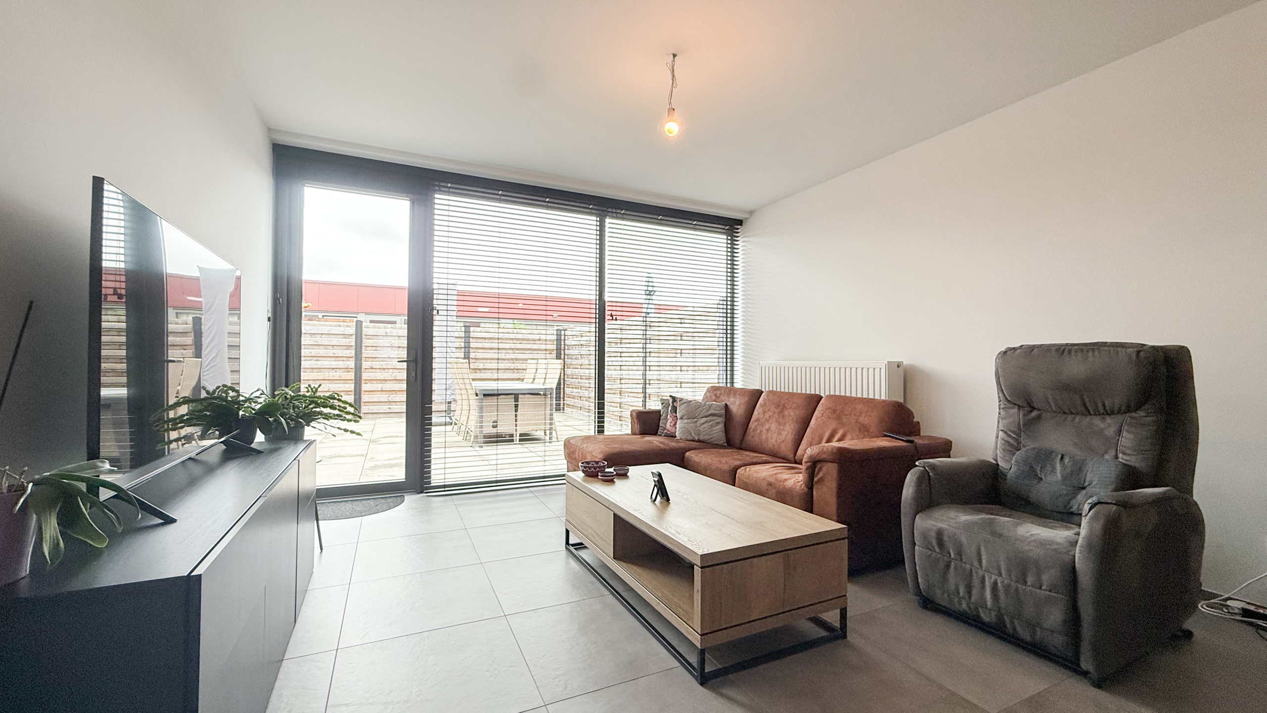 Recent appartement met 2 slpks, parking en berging! - foto 4