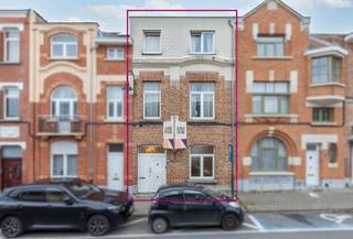 Spacieuse maison familiale avec 5 chambres à JetteCette maison spacieuse aux nombreuses possibilités, idéale pour une grande famille, est située dans...