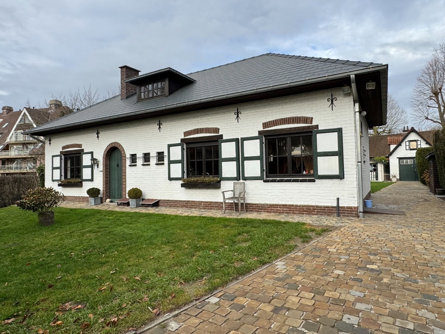 Charmante villa met mooie tuin te Melle - foto 4