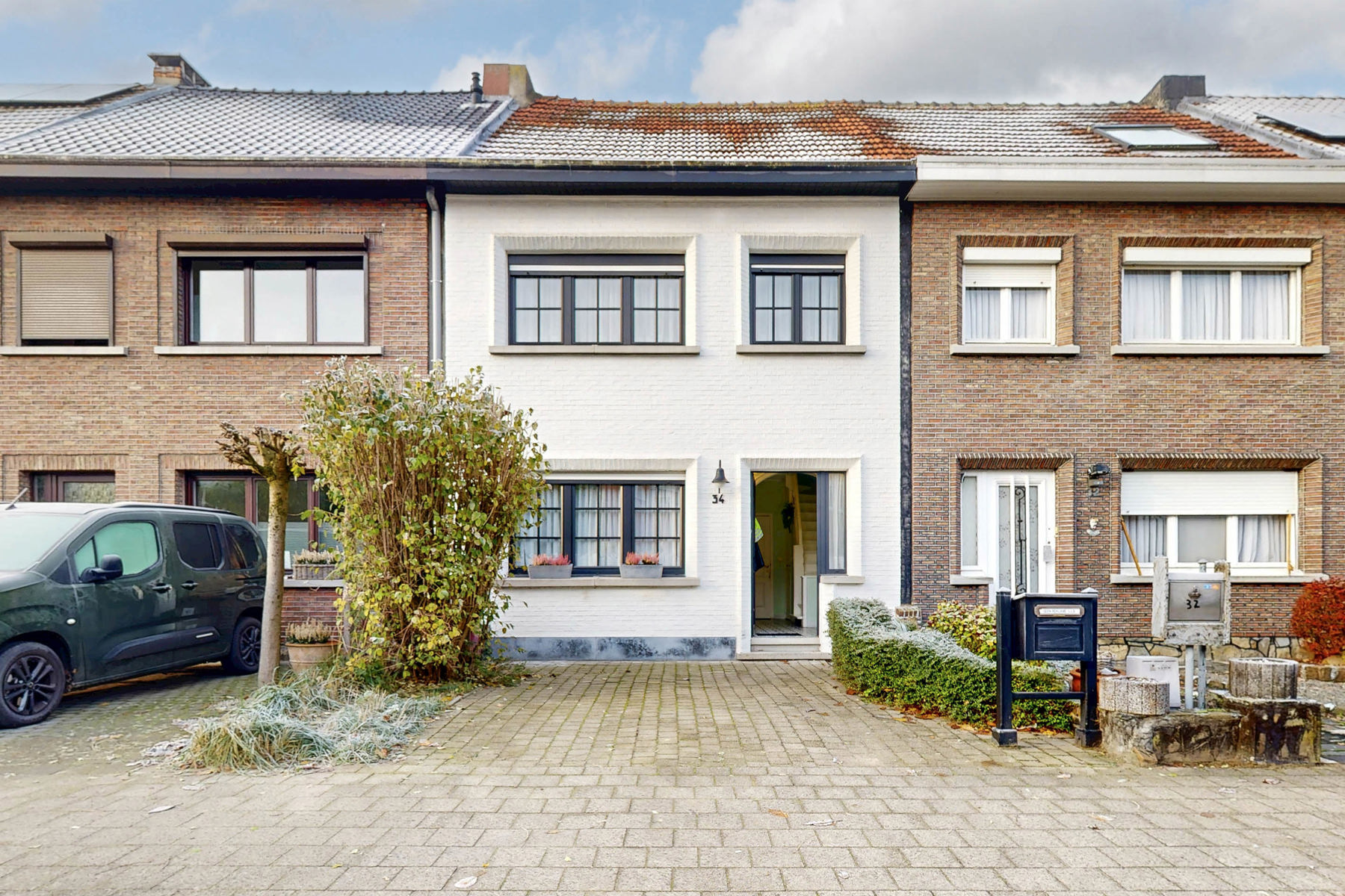 Ruime woning met mogelijkheid tot aankoop garagebox(en) - foto 1