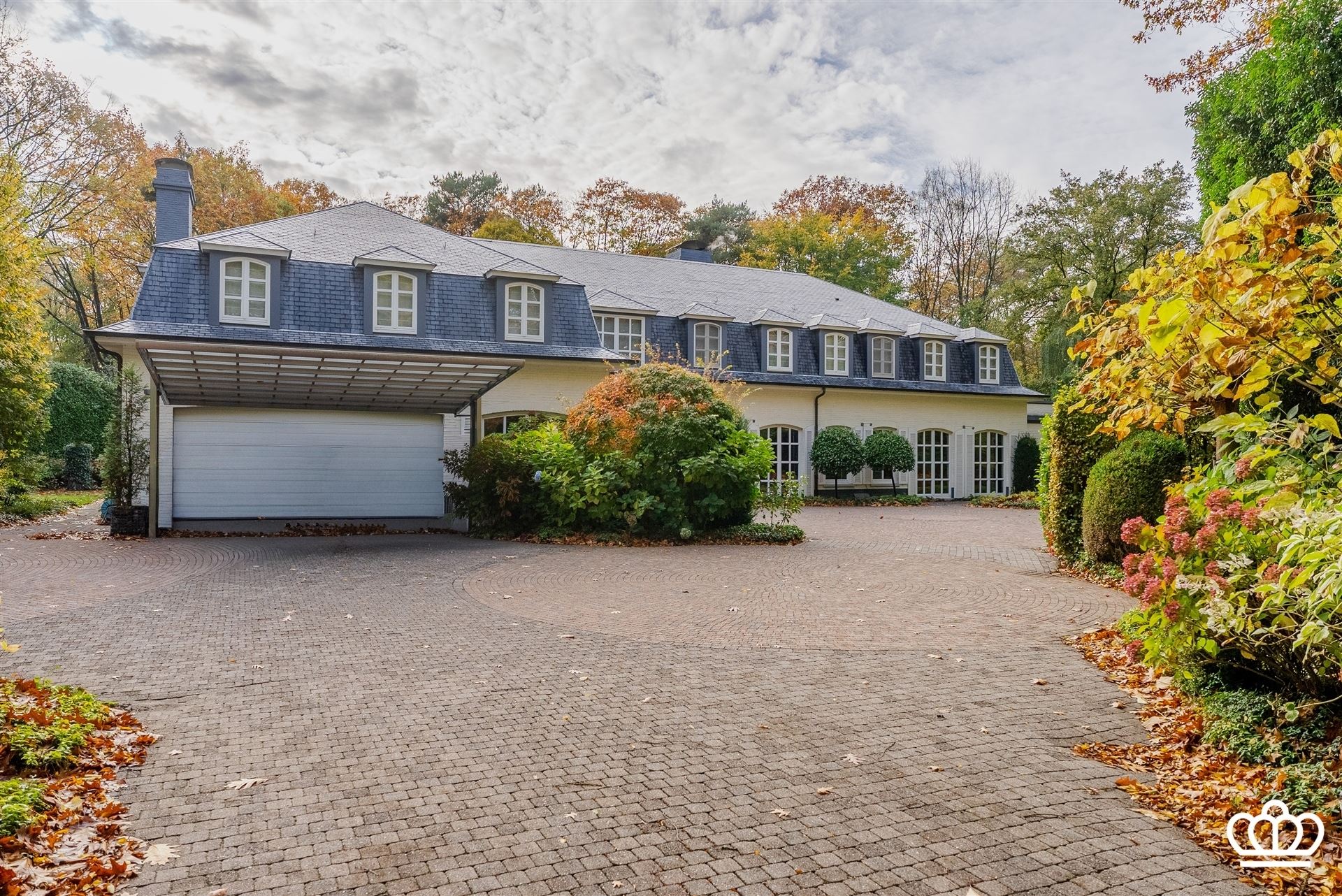 House for sale in Kapellen with 5 bedrooms - photo 2