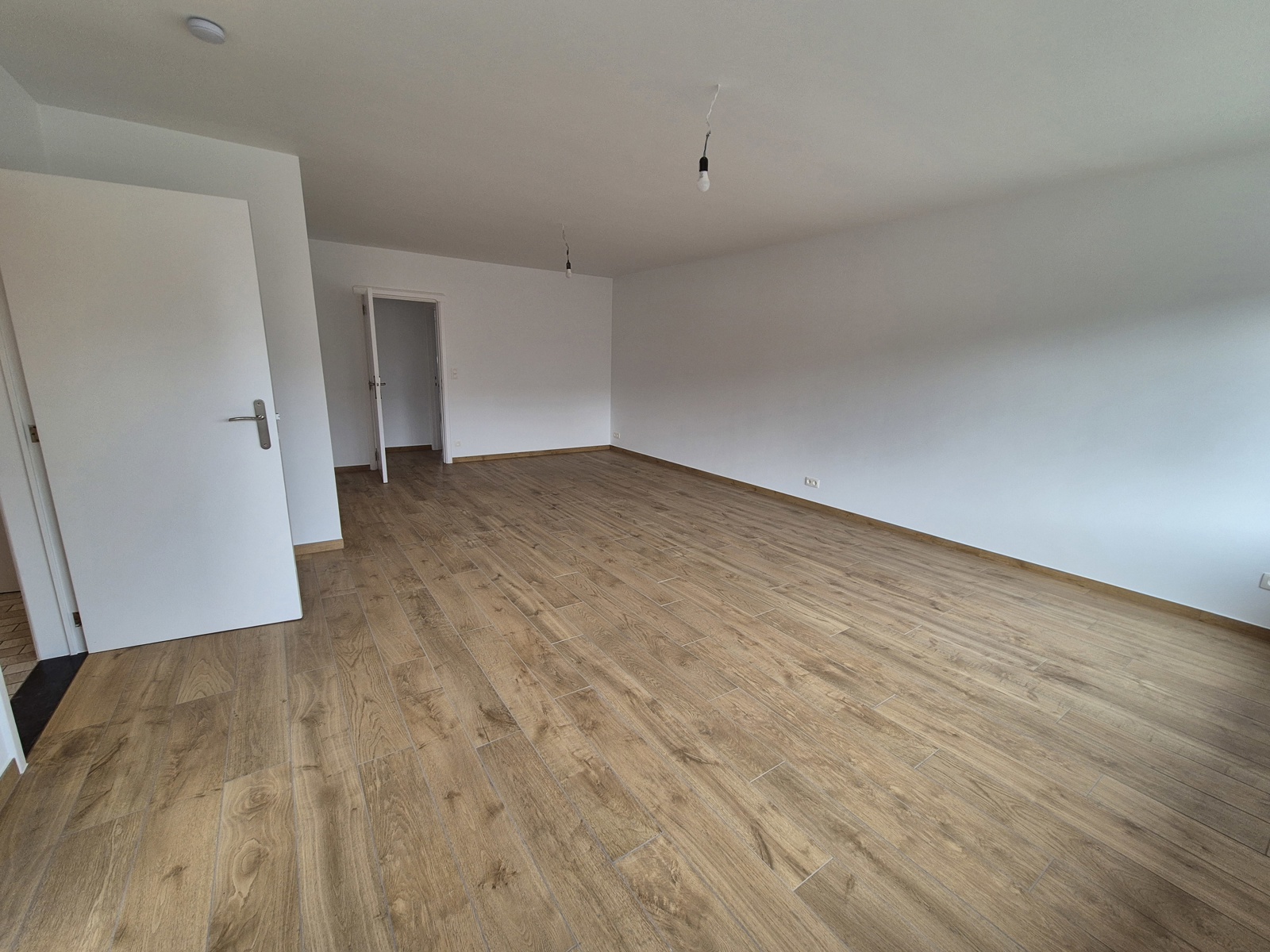 Prachtig, rustig gelegen en gerenoveerd appartement in Geel - foto 2