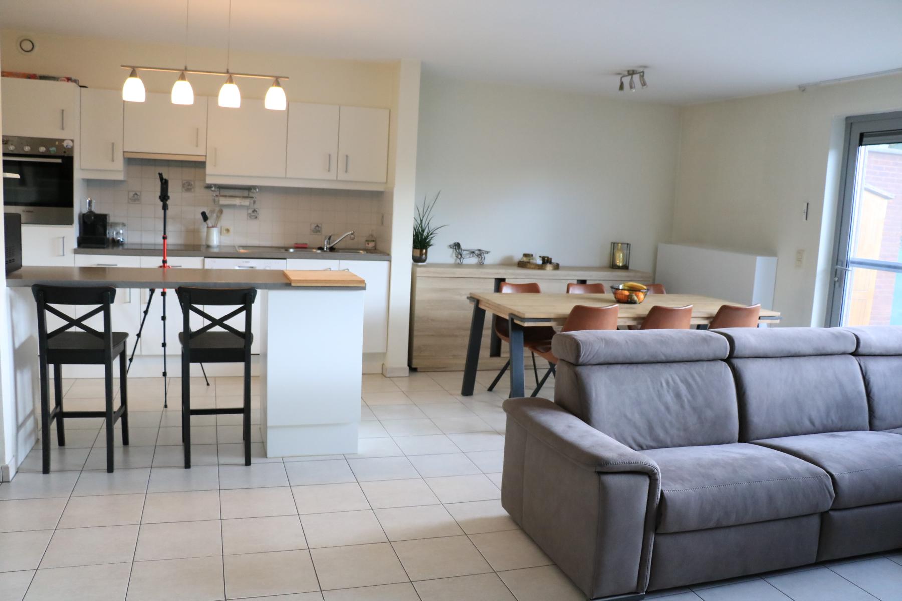 Gelijkvloers appartement met 1 kamer, bureau en tuin - foto 4