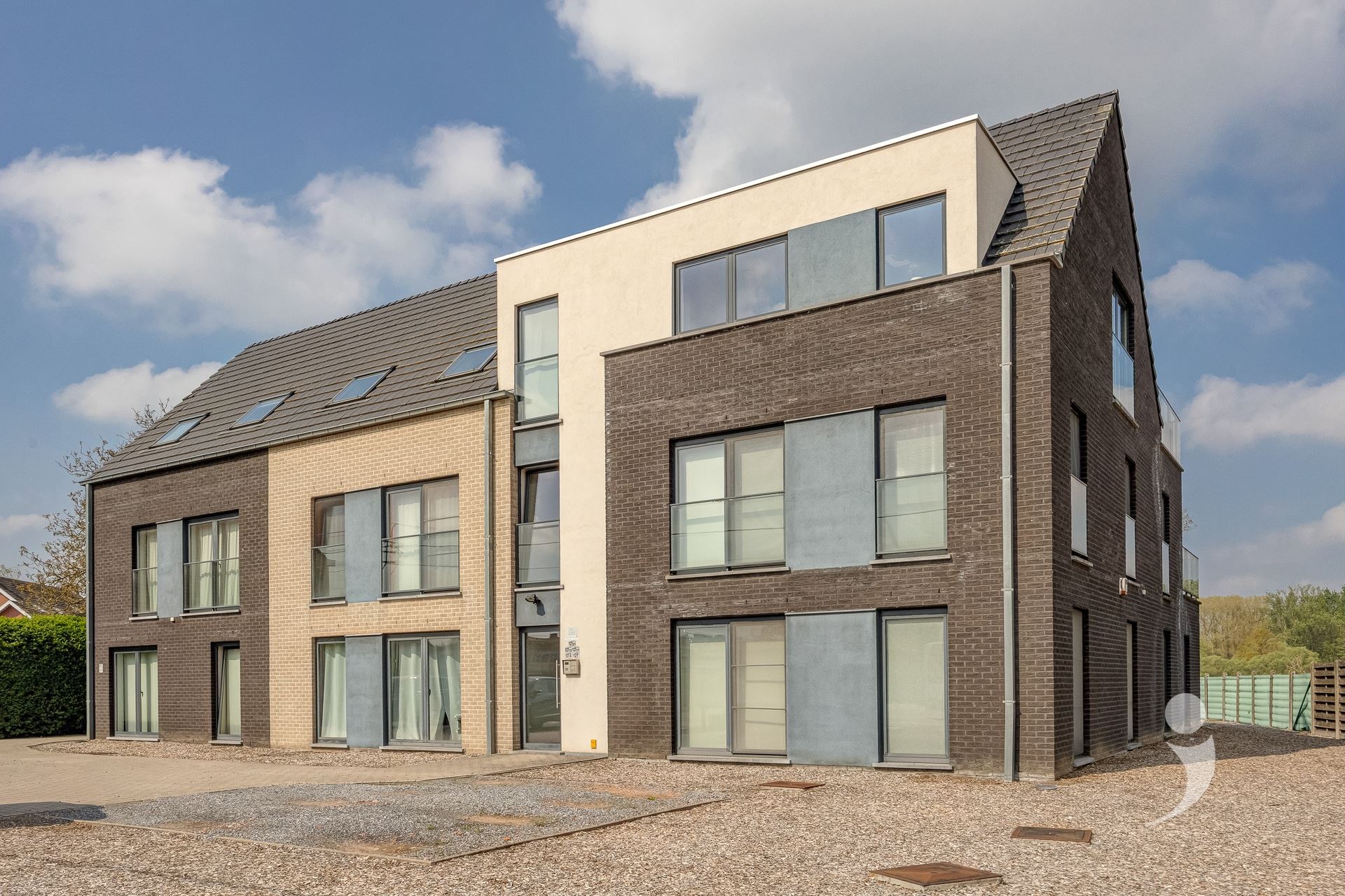 Ruim appartement op een toplocatie!  - foto 2