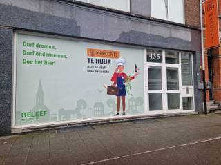 Ruime handelsruimte in het centrum van Brasschaat. Een ruime handelsruimte die geschikt is voor een kantoor, winkel of vrij beroep.Pop-up is...