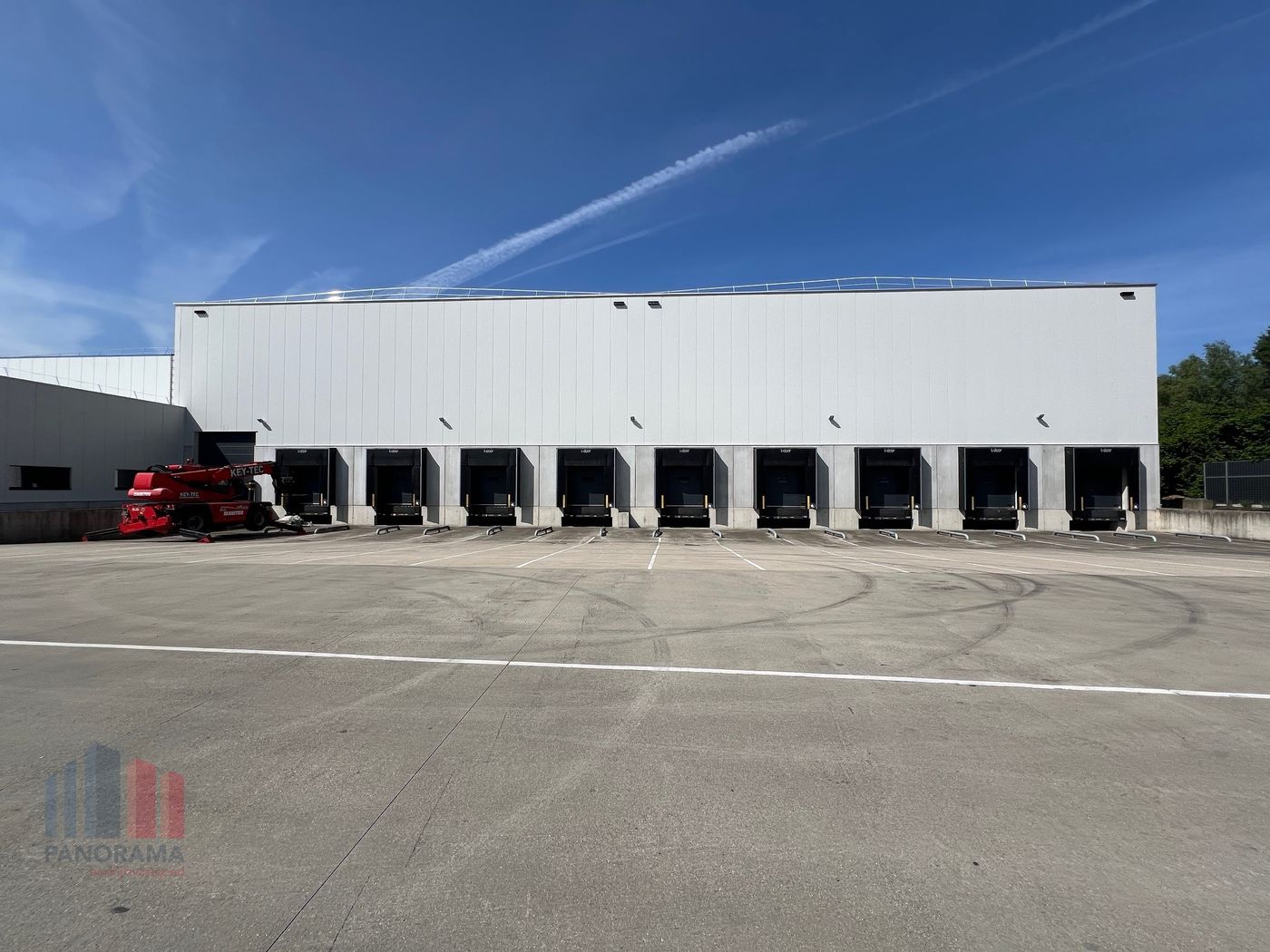 9.255 m² logistiek magazijn met 10 laadkades nabij de A12 - foto 2