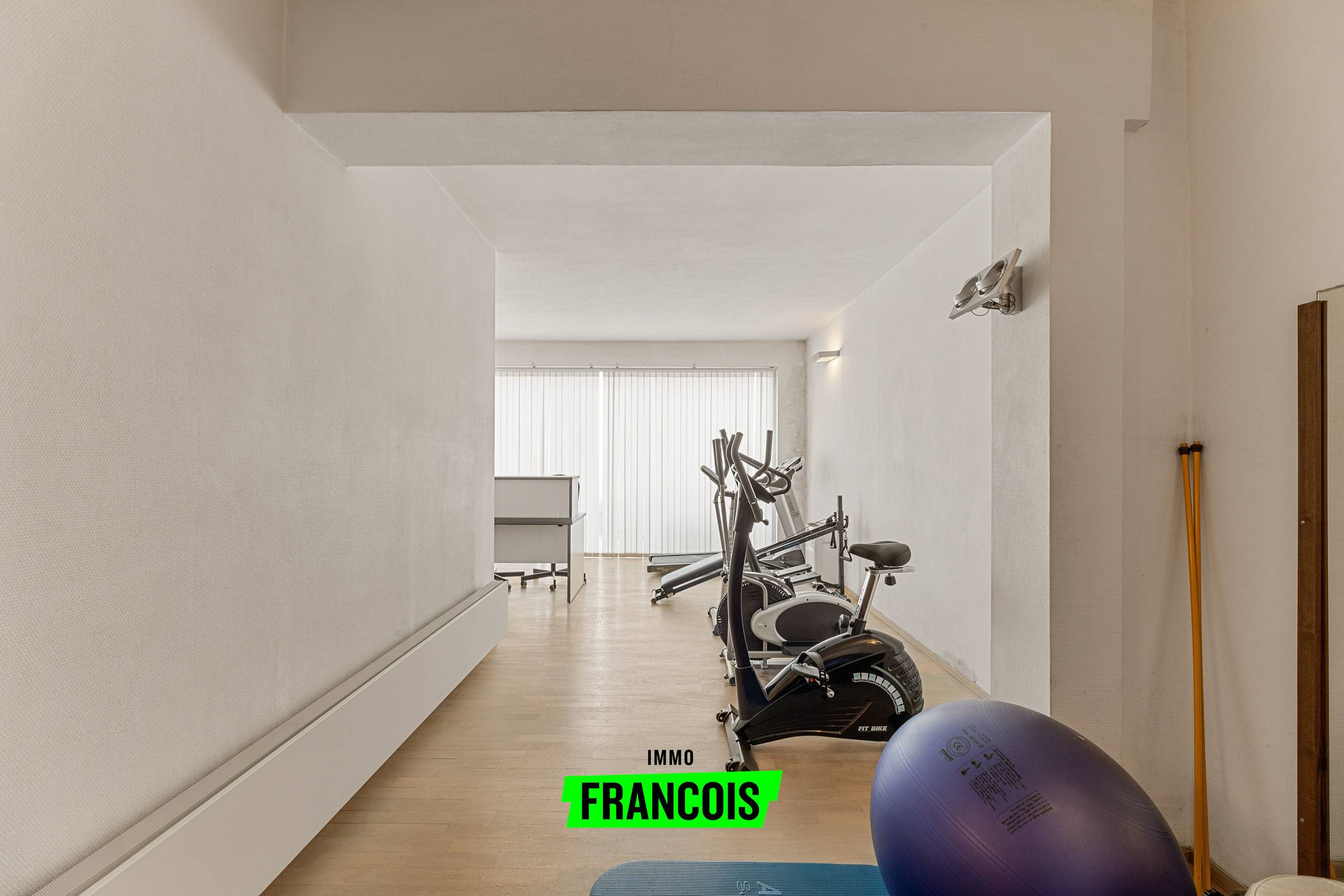 Lichtrijke gezinswoning met aparte praktijkruimte en tuin - foto 5