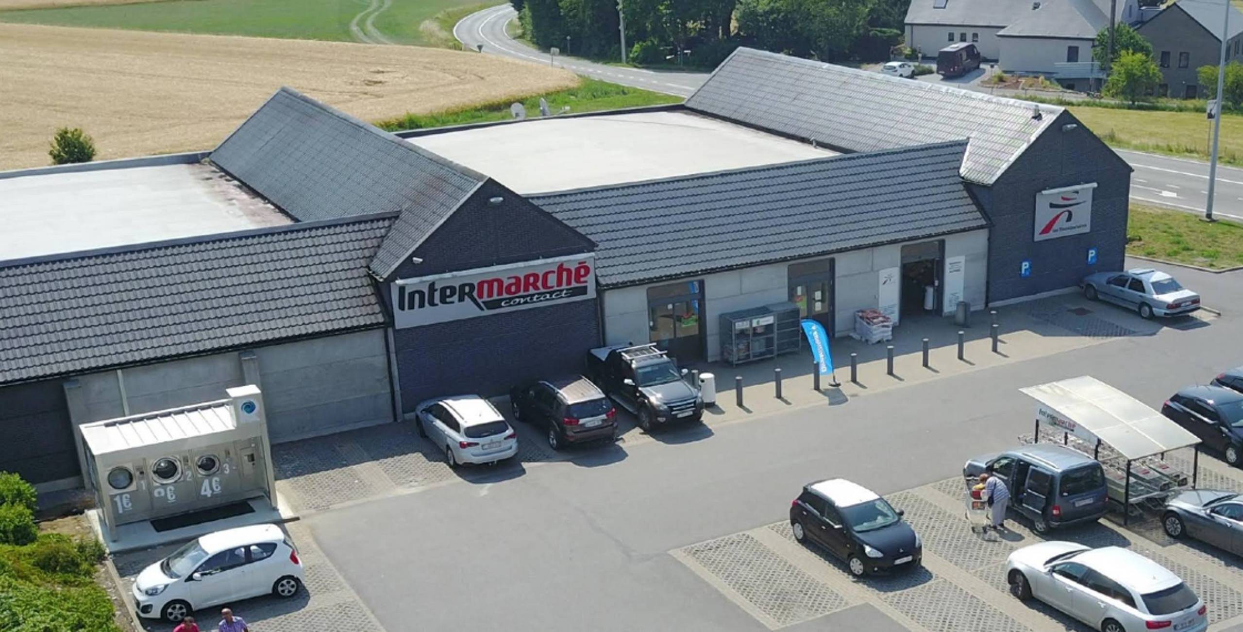 Ruim handelspand van 975 m² te koop - foto 2