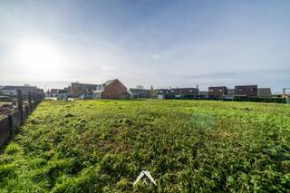 Land for sale in Menen