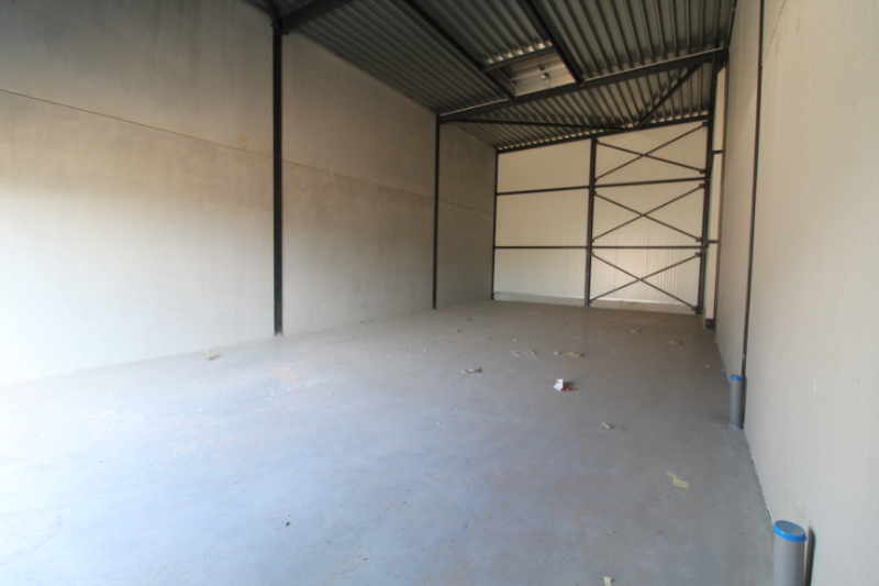 Commercial for rent in Roeselare - photo 2