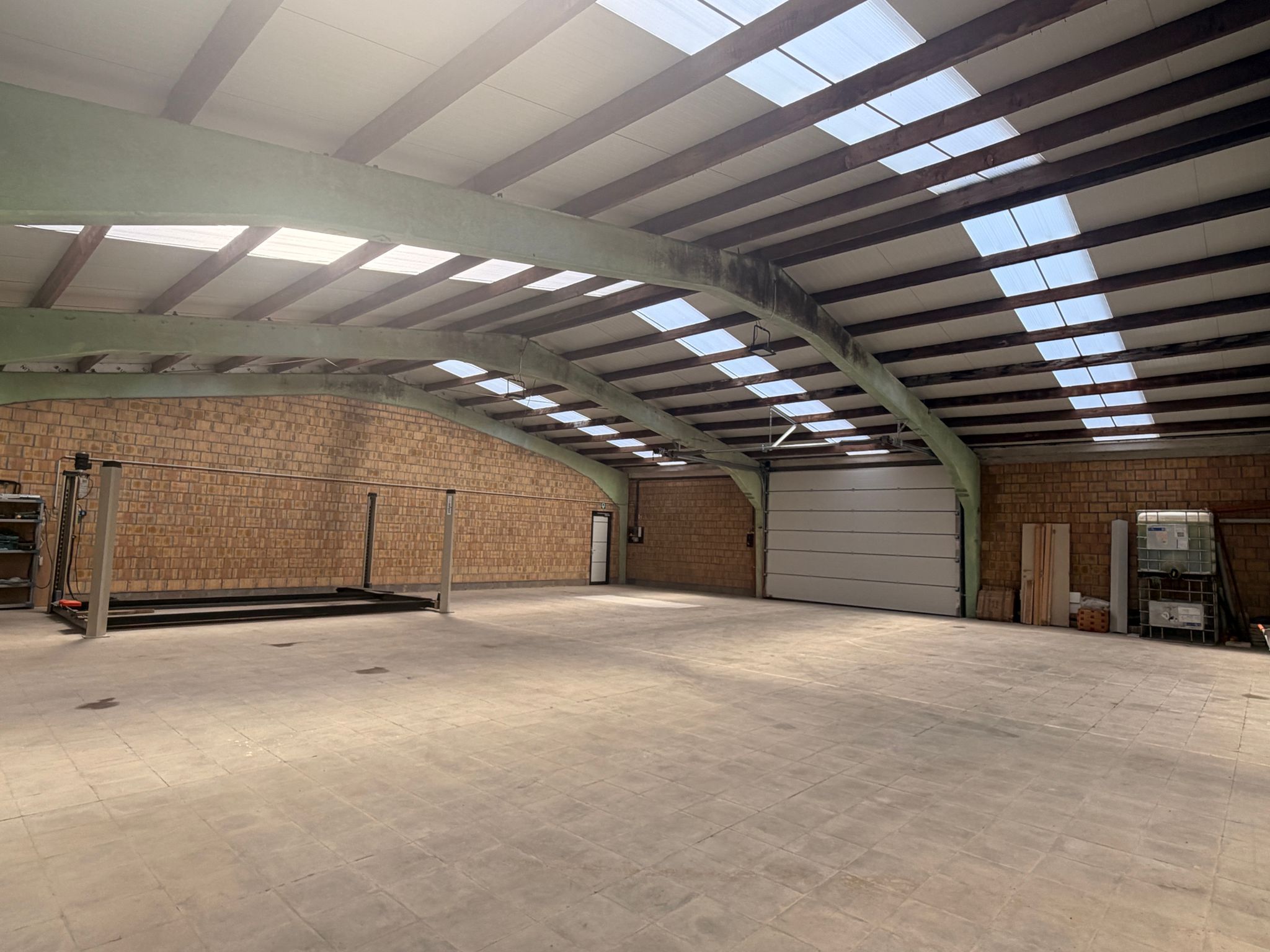 Commercial à louer à Poperinge - photo 4