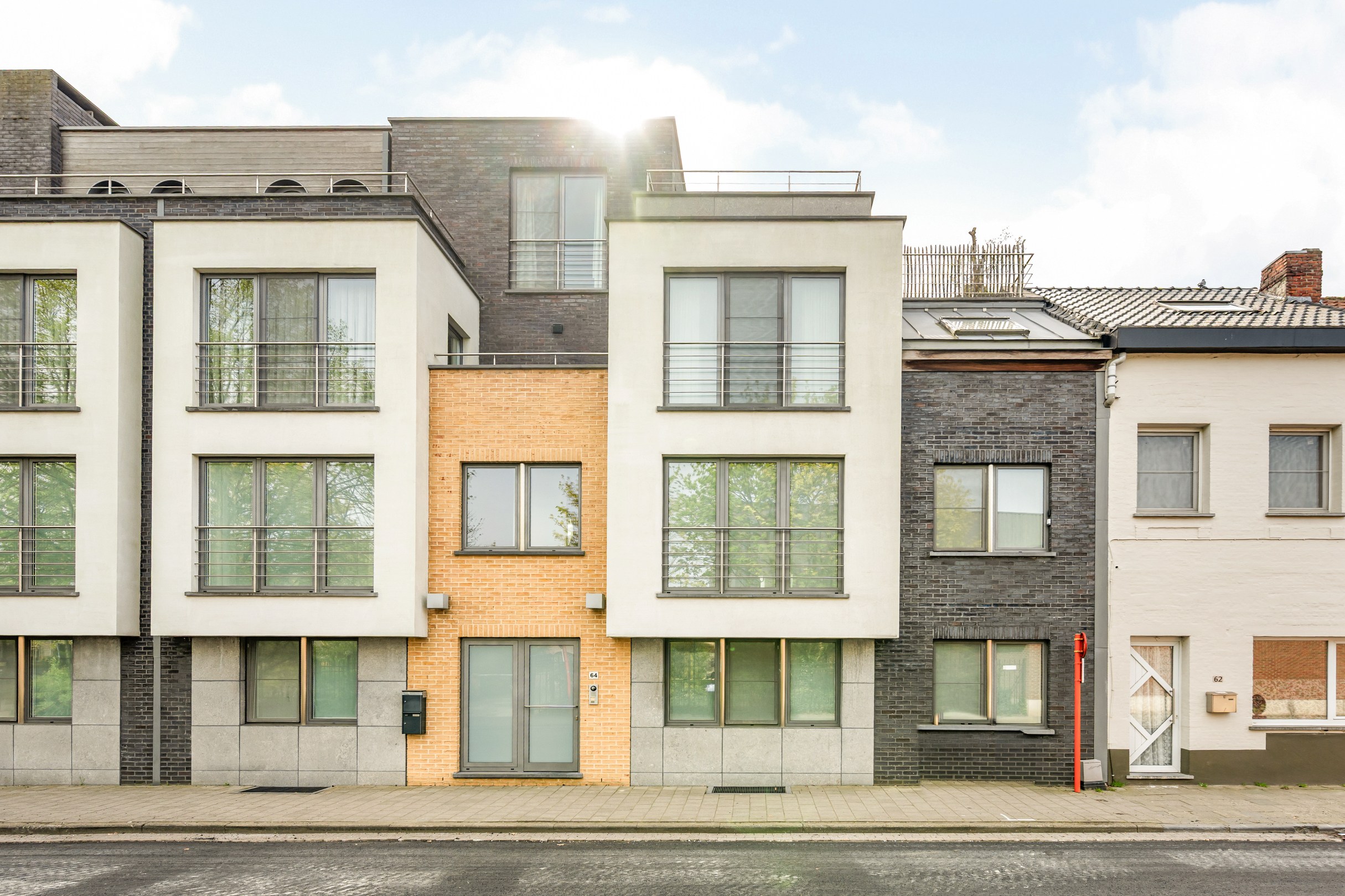 Topklasse appartement met 2 slaapkamers en ruim terras - foto 3