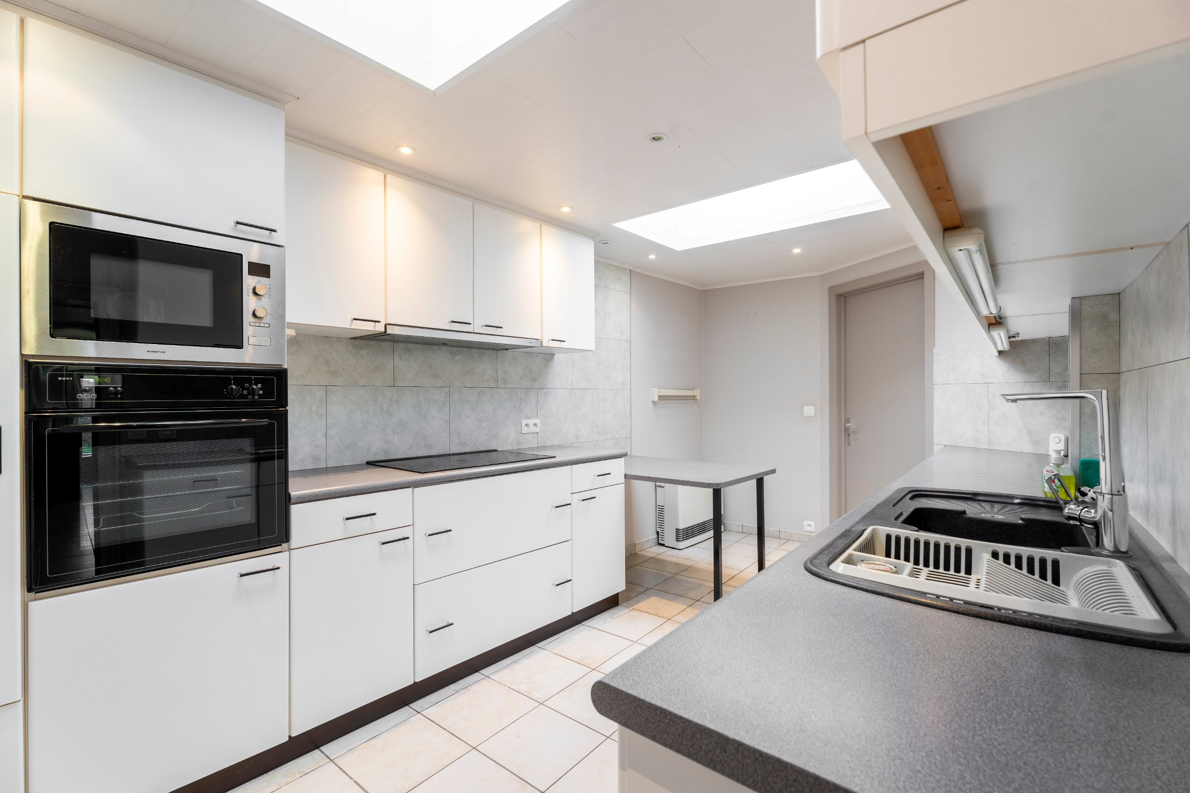 Goed onderhouden woning met zonnige tuin en prachtig uitzicht - foto 4