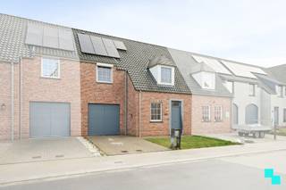 Op zoek naar een volledig instapklare BEN woning in een fantastische buurt? Ontdek deze slechts 5 jaar oude kwalitatieve woning op het einde van...