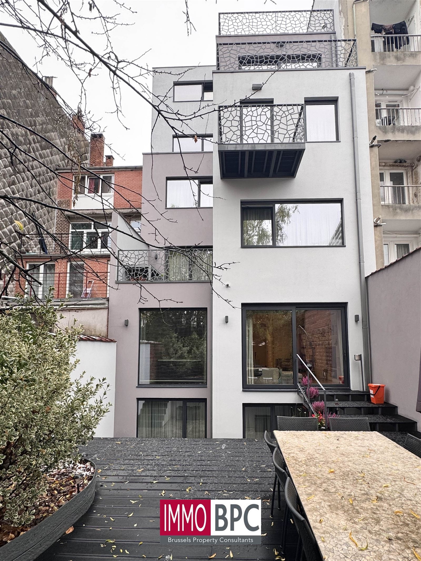 Investment property - photo 4