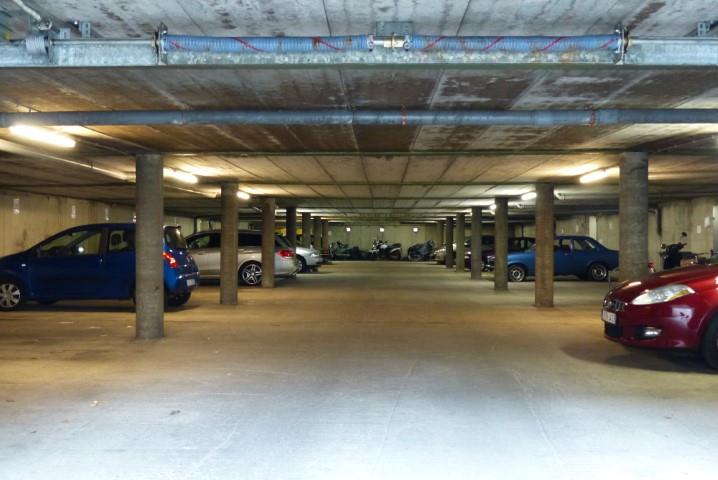 Ondergrondse autostaanplaats in Turnhout te huur - foto 1