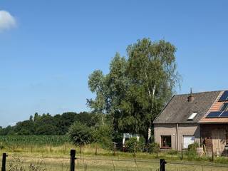 Op zoek naar een woning met rust, ruimte en een prachtig uitzicht? Dan is deze charmante woning aan de Kroonstraat 3 in Nijlen precies wat u...