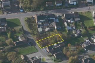 Deze knappe kavel, (LOT 2), met een oppervlakte van 5a 27ca, gelegen in het gegeerde Lindel bevindt zich in een rustige en aangename...