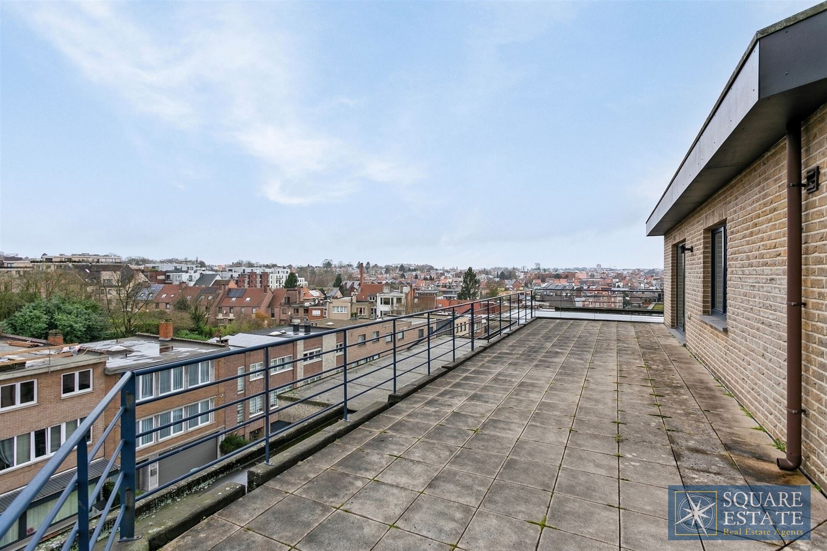Penthouse appartement met twee slaapkamers en groot terras - foto 5