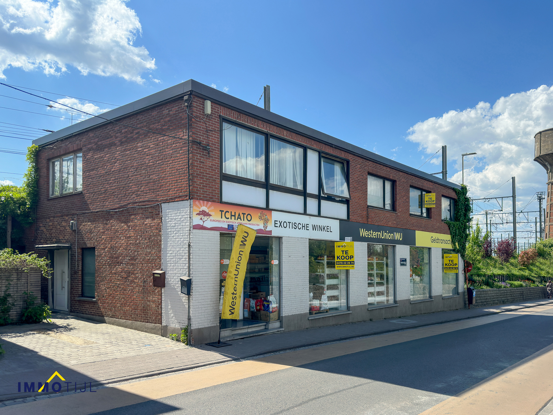 Maison à vendre à Denderleeuw avec 4 chambres - photo 1