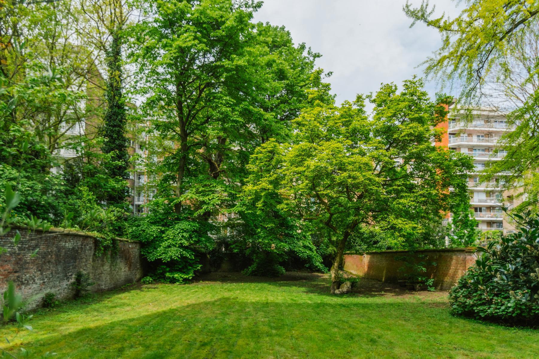 Villa-appartement met privatieve stadstuin en welness. - foto 2
