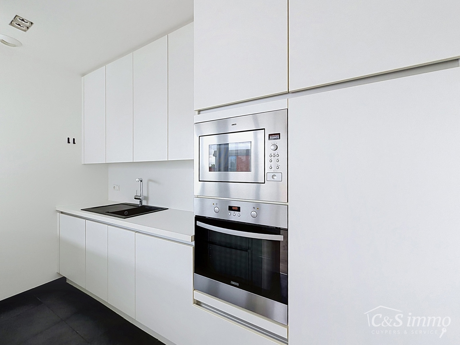Apartment for rent in Antwerp with 2 bedrooms - photo 4