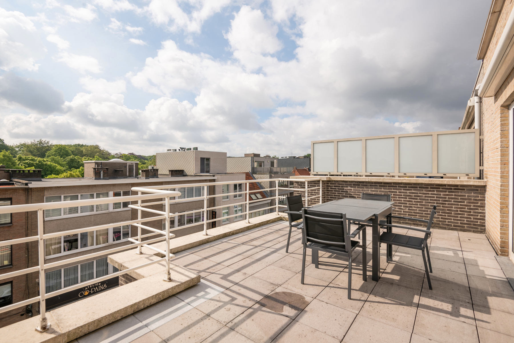 Apartment for rent in Brasschaat with 1 bedroom - photo 2