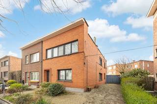 In de groene Bosheidelaan woon je in een rustige, aangename omgeving waar alles binnen handbereik ligt: winkels, scholen, parken en...