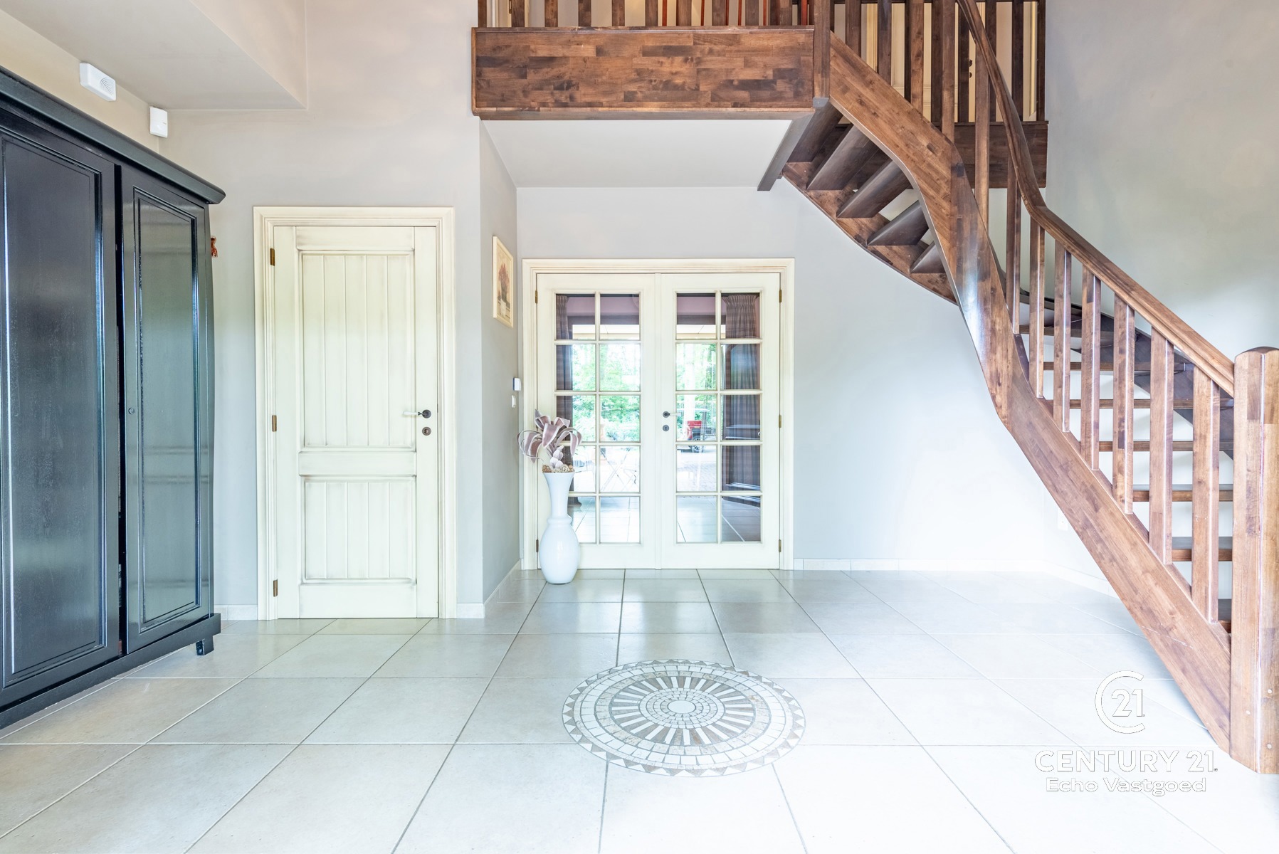 Royale villa met 5 slpks, 4 badks, garage en binnenzwembad - foto 4