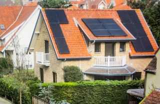 Karakteristieke villa te koopAlleenstaande instapklare villa (BJ 1924).Schitterende locatie: 200m van winkelstraat en 500m van strand. Volledig...