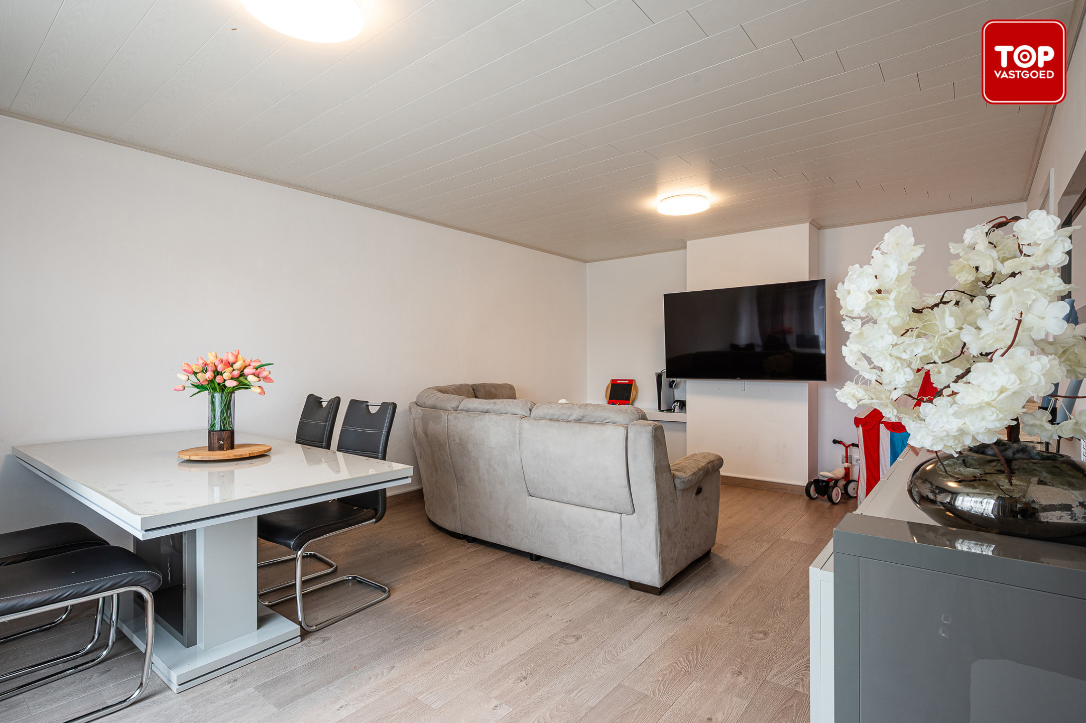 2-slaapkamer appartement met garage. - foto 5