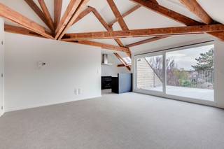 Op zoek naar een luxueus, instapklaar appartement met veel licht en een prachtig zicht? Dit uitzonderlijke 2-slaapkamerappartement op de...