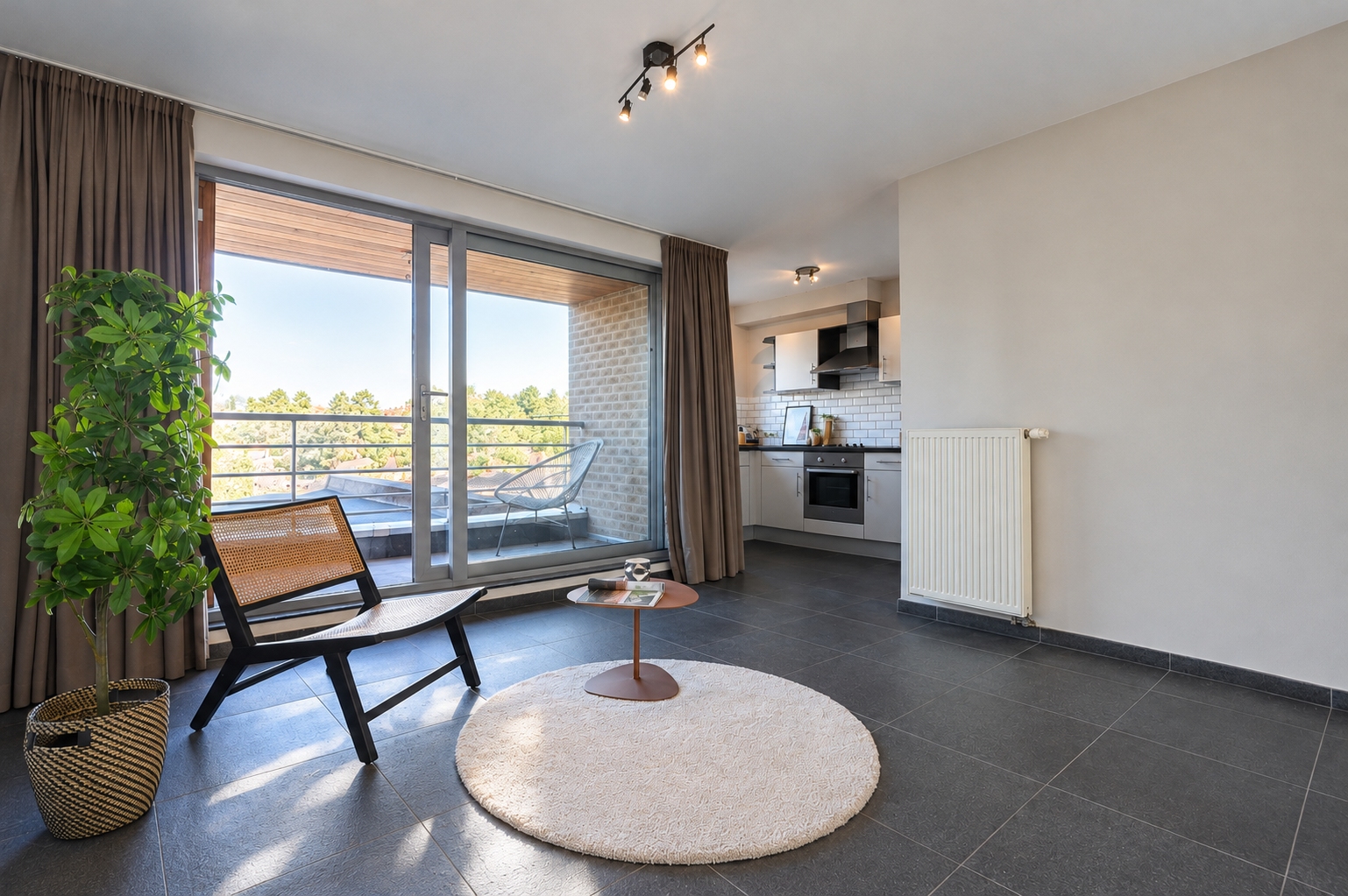 Lichtrijk appartement met 2 slaapkamers - foto 5