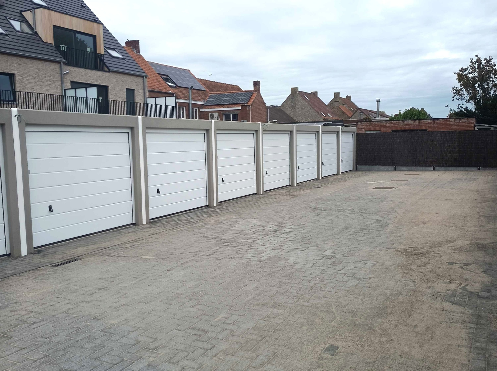 Garage for rent in Diksmuide - photo 4