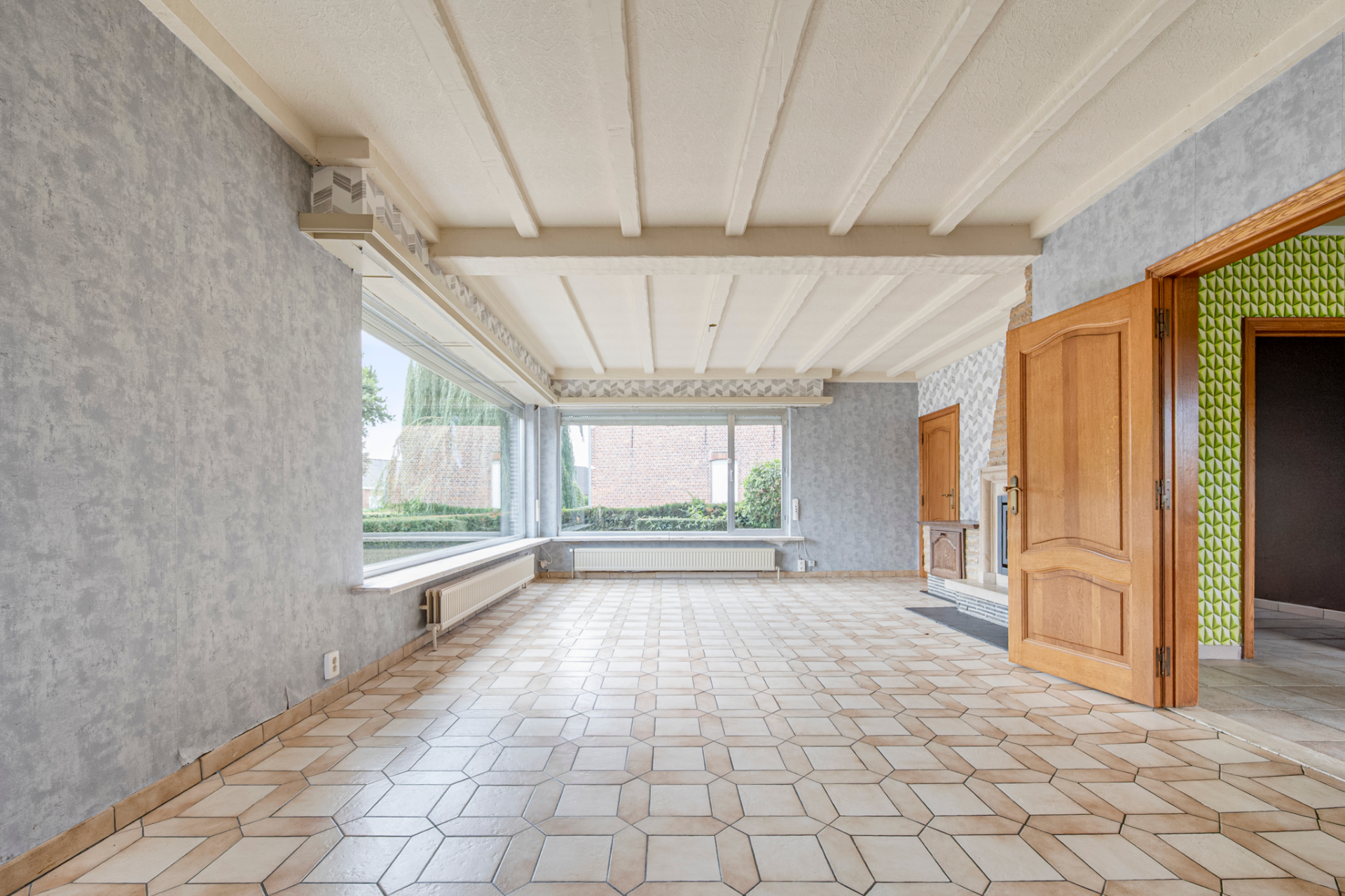 Ruime open bebouwing met 3 slaapkamers en tuin. - foto 4