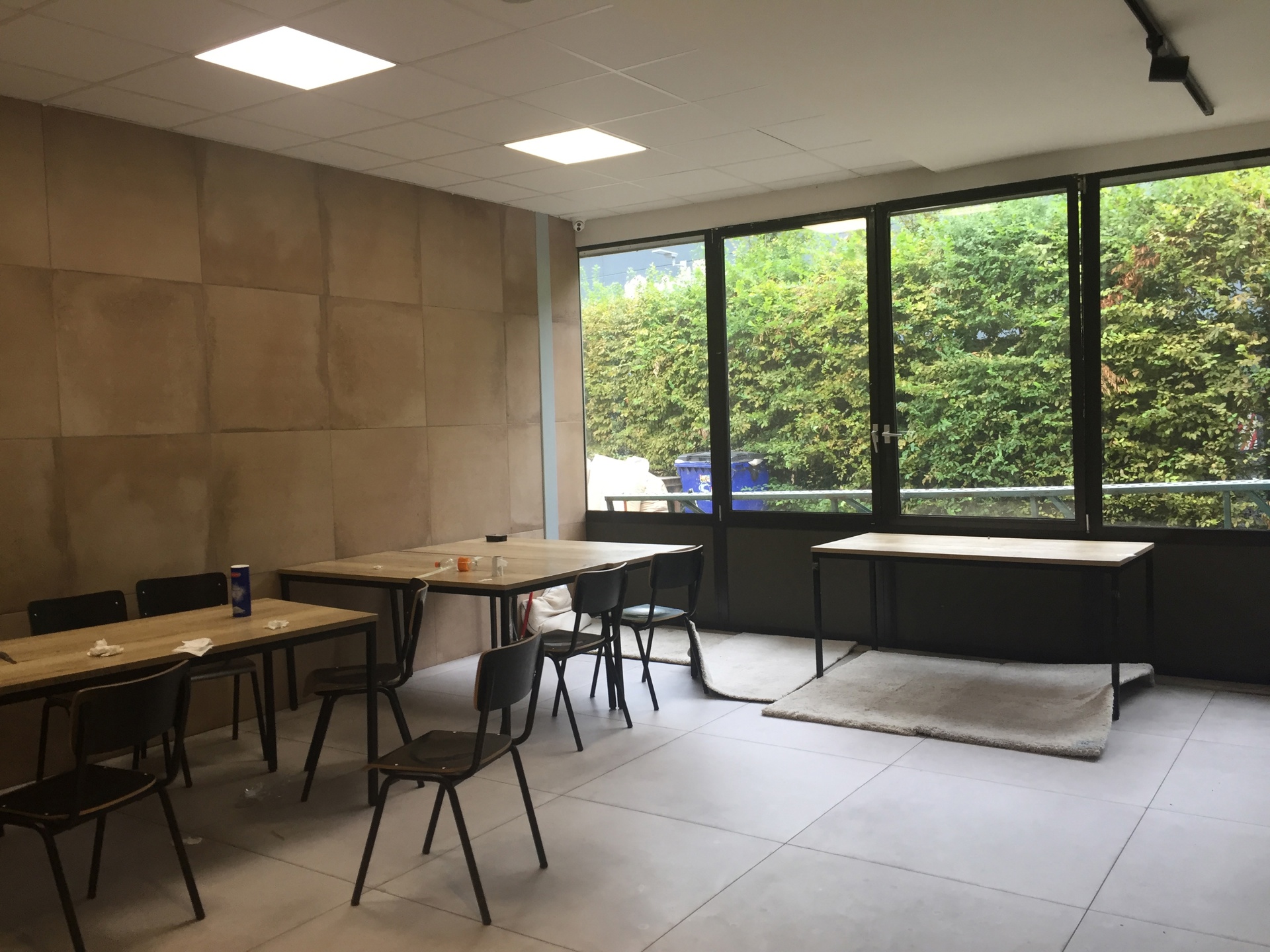 Magazijn met gelijkvloers kantoor - foto 2