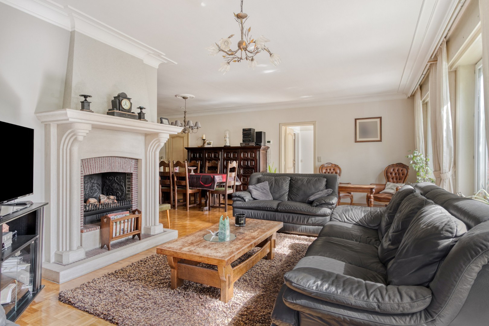 Mooi, uiterst lichtrijk appartement in het hart van Wevelgem! - foto 5