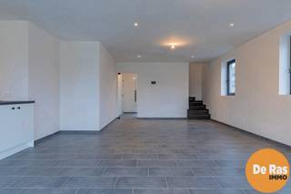 ASPELARE - Deze moderne woning zal u in al zijn opzichten kunnen bekoren. Deze woning, die werd afgewerkt met zeer kwalitatieve materialen, biedt...