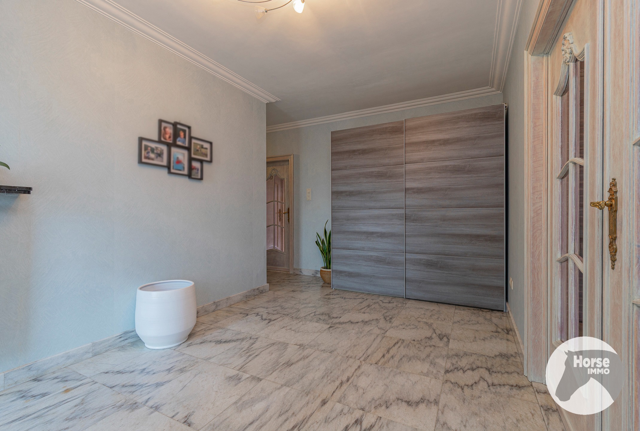 HERZELE - Ruime villa met magazijn op 16a18ca - foto 5