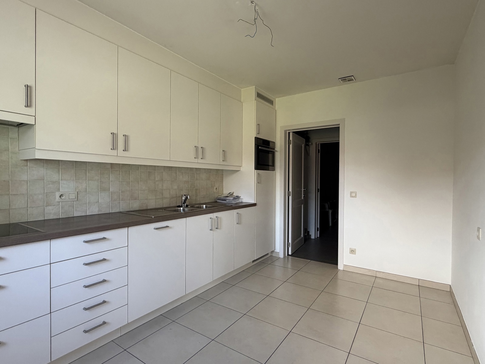 Prachtige woning met 3 slpk en tuin op toplocatie te Morkhoven! - foto 4