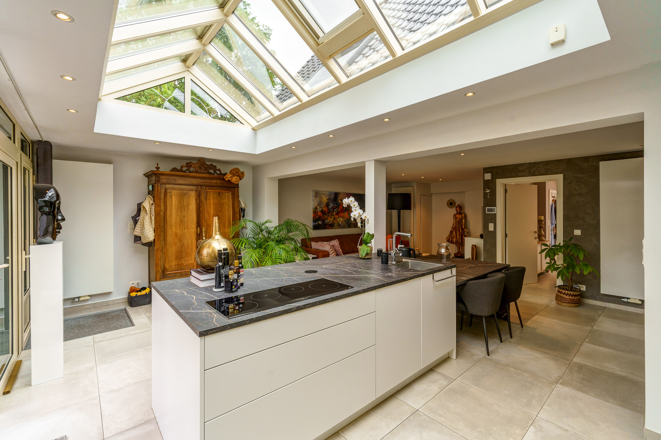 Totaal gerenoveerde woning in groene omgeving te Muizen. - foto 5