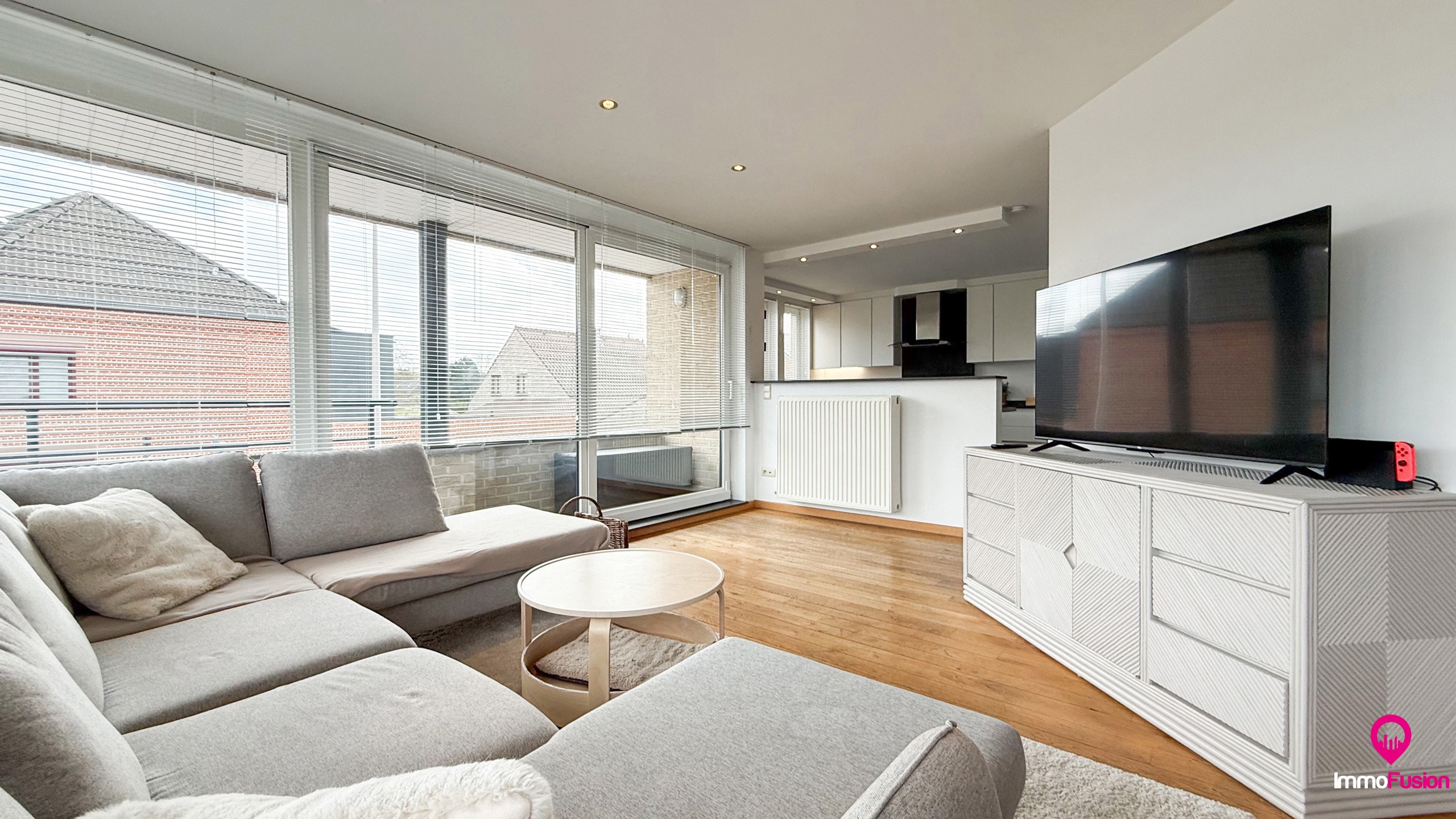 Ruim appartement met 4 slaapkamers en parking in Tuilt! - foto 5